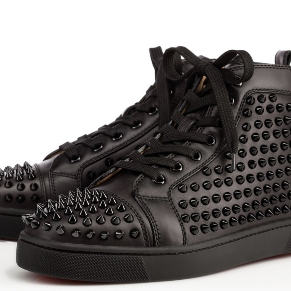 Louis Spikes
Christian Louboutin Men's Calf Leather Louis Spikes Sneakers